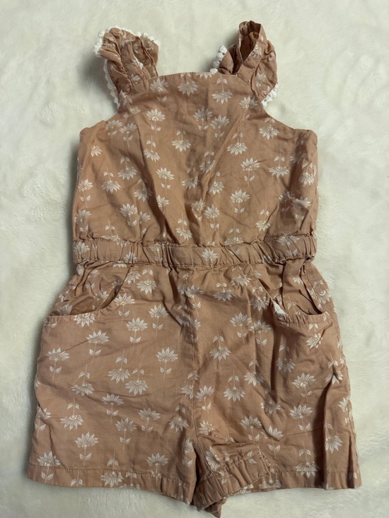 Rachel Zoe Other - NWOT Rachel Zoe Dusty Pink Floral Girls' Romper with Ruffle Straps